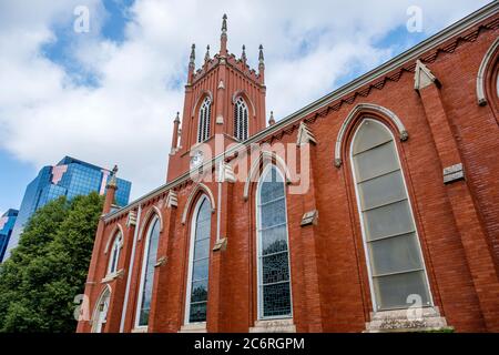 Cattedrale di San Paolo, sede della diocesi di Huron della Chiesa Anglicana del Canada, centro di Londra, Ontario sudoccidentale, Canada Foto Stock