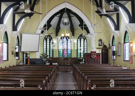 L'interno della Chiesa Riformata cristiana Dehiwela. La Chiesa Riformata cristiana dello Sri Lanka (precedentemente conosciuta come la Chiesa Riformata olandese dello Sri Lanka) è la più antica chiesa protestante dell'isola. Nel 1642, il primo servizio religioso protestante si tenne a Galle. Sri Lanka. Foto Stock