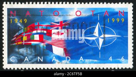 CANADA - CIRCA 1999: Francobollo stampato dal Canada, mostra NATO, 50 ° anniversario, circa 1999 Foto Stock