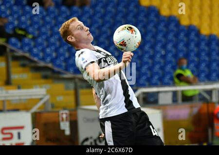 Parma, Italia. parma, 12 luglio 2020, Dejan Kulusevski (Parma) durante Parma vs Bologna - serie italiana A soccer match - Credit: LM/Alessio Tarpini Credit: Alessio Tarpini/LPS/ZUMA Wire/Alamy Live News 2020 Foto Stock