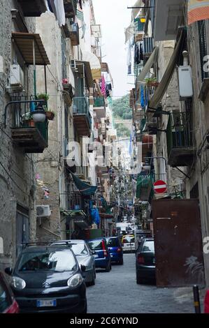 Europa, Italia, Campania, Napoli, via Montecarrese nel distretto di Montecalvario Foto Stock