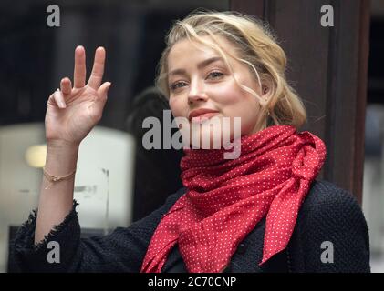 pic mostra: Amber sentito ex moglie di Johnny Depp arriva oggi l'High Court a Londra. 13.7.20 immagine di Gavin Rodgers/ Pixel8000 Foto Stock