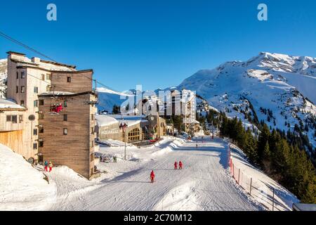 Stazione sciistica di Avoriaz, alta Savoia, Auvergne-Rodano-Alpi, Francia Foto Stock