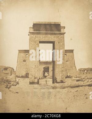 Propylone du Temple de Khons, & Xe0; Karnac, Xe8; bes, 1849-50. Foto Stock