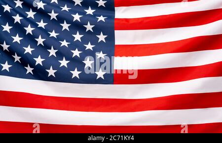 Stella ondeggiante splendidamente e bandiera americana a righe, banner web Foto Stock