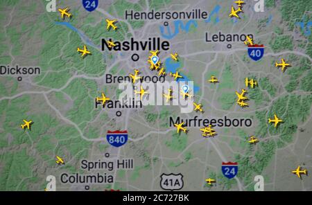 Traffico aereo su Nashville aera (13 luglio 2020, UTC 16.39) su Internet con il sito Flightradar 24, durante il periodo di Coronavirus Pandemic Foto Stock