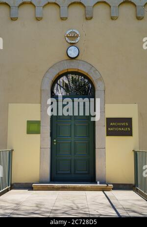 LUSSEMBURGO, Lussemburgo - 18 APRILE 2019: Ingresso all'Archivio Nazionale del Lussemburgo, che ospita documenti di interesse storico e culturale. Foto Stock