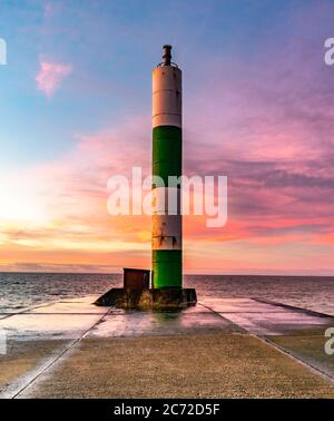 Tramonto sul porto di Aberystwyth Foto Stock