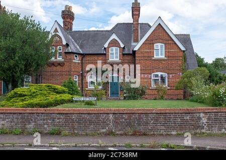 Graziose case nel villaggio di Holwell, nel Hertfordshire Foto Stock