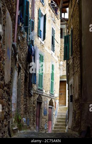 apricale borgo medievale in provincia di Imperia Foto Stock