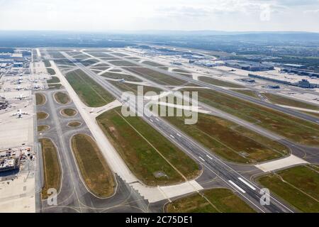 Francoforte, Germania - 27 maggio 2020: Panoramica dell'aeroporto di Francoforte (fra) in Germania. Foto Stock