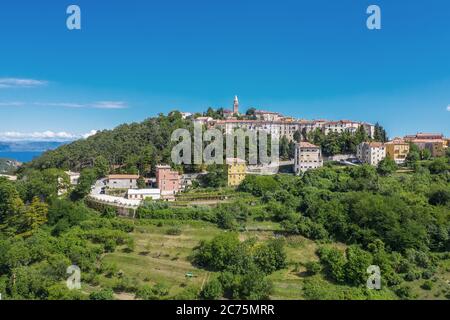 Una vista aerea della città vecchia di Labin, Istria, Croazia Foto Stock