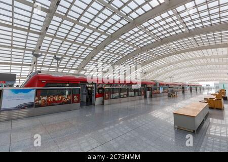 Pechino, Cina - 1 ottobre 2019: Stazione ferroviaria Express presso l'aeroporto di Pechino capitale (PEK) in Cina. Foto Stock