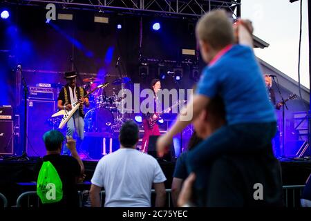 Sherman, TX / Stati Uniti - 3 luglio 2020: L'undicesima edizione di Lights on the Lake è ospitata al Pecan Grove Park il 3 luglio. Foto Stock