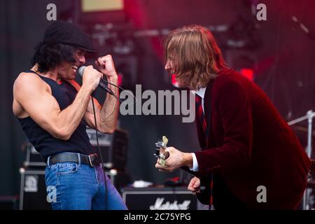 Sherman, TX / Stati Uniti - 3 luglio 2020: L'undicesima edizione di Lights on the Lake è ospitata al Pecan Grove Park il 3 luglio. Foto Stock