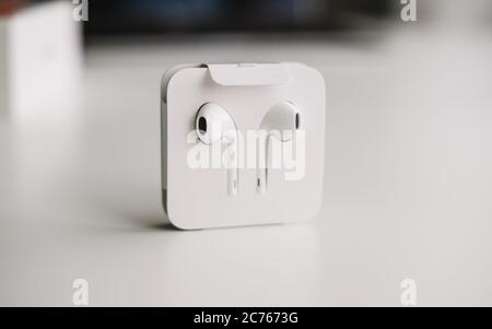 Auricolari, cuffie Apple. Foto Stock