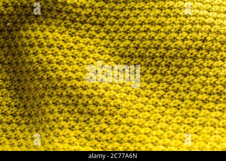 Primo piano di una coperta gialla Foto Stock