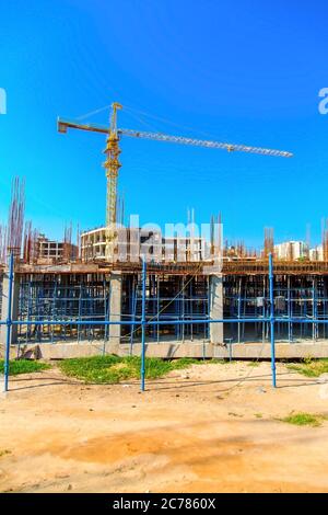 Indore, India - Ottobre 2018 : Vista chiara di un nuovo edificio in costruzione a Indore Foto Stock