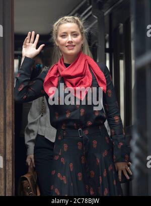 pic mostra: Amber sentito ex moglie di Johnny Depp arriva oggi l'High Court a Londra. 15.7.20 immagine di Gavin Rodgers/ Pixel8000 Foto Stock
