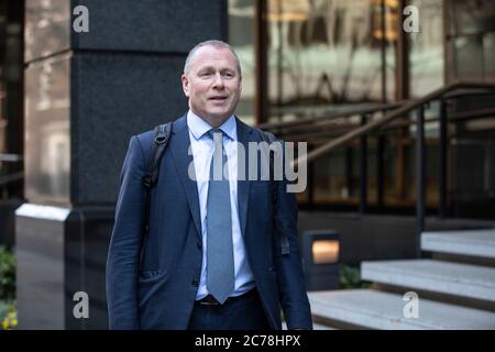 Nicolai Tangen, neo nominato CEO, arriva presso la sede centrale di Londra del Norway's Oil Fund, No.3 Old Burlington Street, Londra, Inghilterra, Regno Unito Foto Stock