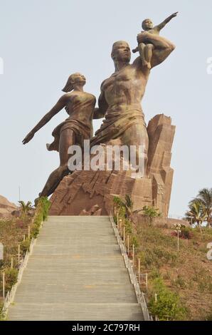 Il tanto criticato African Renaissance Monument a Dakar, Senegal Foto Stock