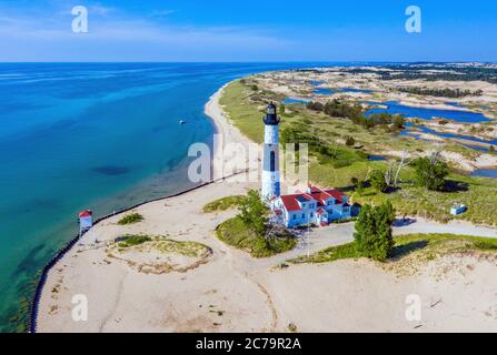 Vista aerea del faro di Big Sable Point vicino a Ludington, Michigan; Ludington state Park; lago Michigan Foto Stock