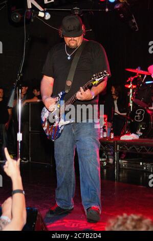 Fletcher Dragge di Pennywise che si esibisce al Key Club di West Hollywood. Credito: Jared Milgrim/l'accesso fotografico Foto Stock