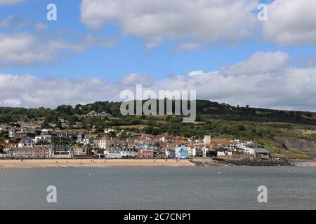 Lyme Regis lungomare visto dal Cobb, Dorset, Inghilterra, Gran Bretagna, Regno Unito, Regno Unito, Europa Foto Stock