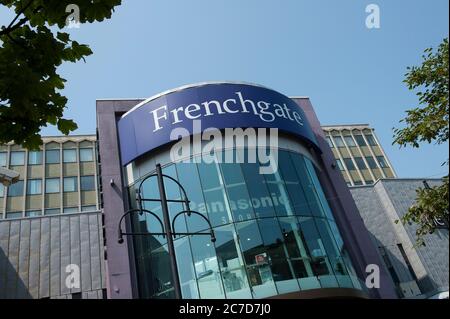 Ingresso al centro commerciale Frenchgate nel centro di Doncaster, Yorkshire, Inghilterra. Foto Stock