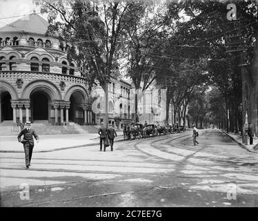 College Street e Osborn Hall, Yale College, New Haven, Connecticut, Stati Uniti, Detroit Publishing Company, 1900 Foto Stock