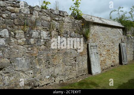 Chiesa di prima post-riforma conosciuta come il Kirk di Auld di Kemback, costruito nel 1582, ampliato nel 1760 Foto Stock