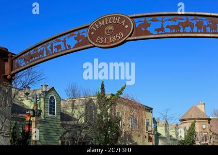 Porta arco nella città vecchia, Temecula, California, Stati Uniti Foto Stock