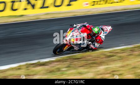 Oschersleben, Germania, 09 giugno 2019: BMW S1000RR by GERT56 by GS YUASA gareggia al Campionato Mondiale FIM Endurance alla Motorsport Arena Foto Stock