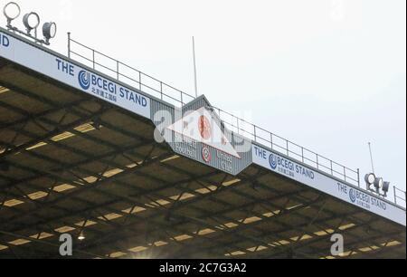 9th Febbraio 2020, Bramall Lane, Sheffield, Inghilterra; Premier League, Sheffield United Contro Bournemouth : Wet And Windy Bramall Lane Foto Stock