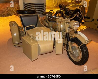 BMW R75 - 1940 con sidecar. Il museo reale dell'automobile Foto Stock