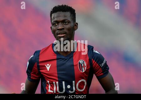 Musa Barrow (Bologna FC) durante Bologna vs Napoli, serie a di Calcio italiana, Bologna, Italia, 15 lug 2020 Foto Stock