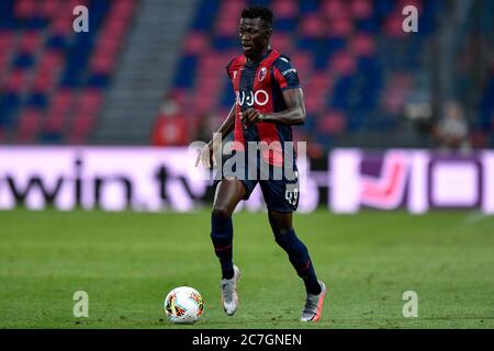 Musa Barrow (Bologna FC) durante Bologna vs Napoli, serie a di Calcio italiana, Bologna, Italia, 15 lug 2020 Foto Stock