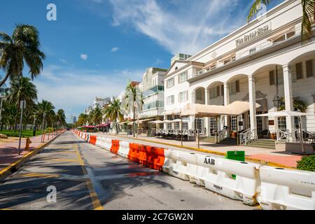 Coronavirus chiusura della Betsy Ross Ocean Drive Miami Beach Foto Stock
