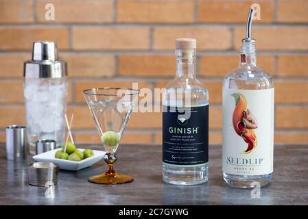 Cocktail analcolico con Seedlip e Ginish, spiriti senza alcool. Foto Stock