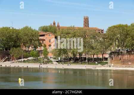 Place Saint Pierre e Convento Les Jacobins, Tolosa, Canal du Midi, Francia, Francia Foto Stock