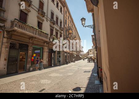 Vicolo Umberto i a Padova in Italia Foto Stock