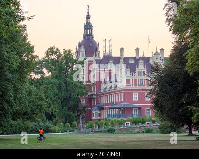 Palazzo nuovo, Muskauer Park, Patrimonio dell'Umanità dell'UNESCO, Bad Muskau, alta Lusazia, Sassonia, Germania Foto Stock