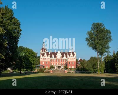 Palazzo nuovo, Muskauer Park, Patrimonio dell'Umanità dell'UNESCO, Bad Muskau, alta Lusazia, Sassonia, Germania Foto Stock