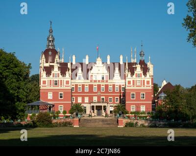 Palazzo nuovo, Muskauer Park, Patrimonio dell'Umanità dell'UNESCO, Bad Muskau, alta Lusazia, Sassonia, Germania Foto Stock