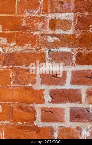 Vecchio muro con mattoni, facciata casa, sfondo Foto Stock