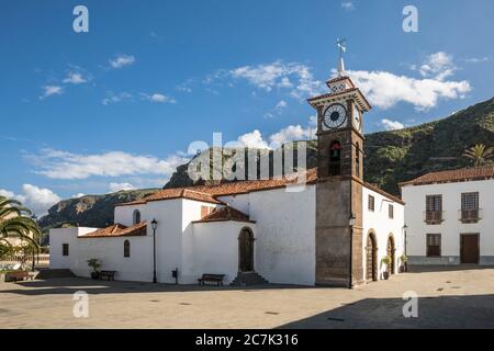 Chiesa di Iglesia de San Juan nella piazza di Plaza Rosario Oramas, San Juan de la Rambla, Tenerife, Isole Canarie, Spagna Foto Stock