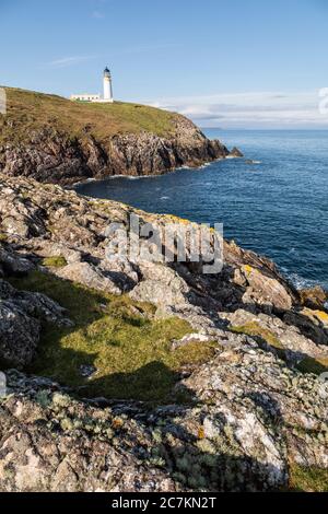 Faro a Tiumpan Head, Isola di Lewis, Ebridi esterne, Scozia Foto Stock