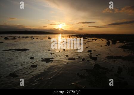 La costa del Northumberland è spettacolare, suggestiva e pittoresca Foto Stock