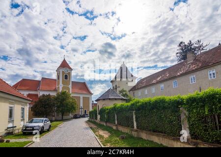 Maissau, Castello di Burg Maissau, chiesa di Maissau, a Weinviertel, Niederösterreich / bassa Austria, Austria Foto Stock