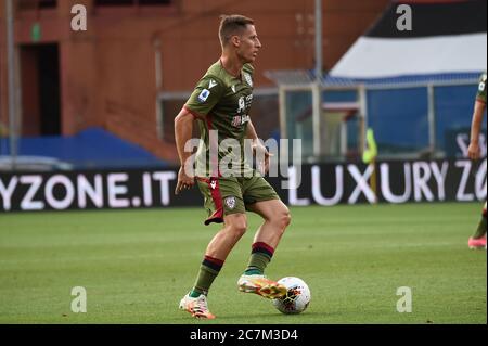 Genova, Italia. 15 luglio 2020. Genova, Italia, 15 lug 2020, Valter Birsa (Cagliari) durante Sampdoria vs Cagliari - serie italiana A soccer match - Credit: LM/Danilo Vigo Credit: Danilo Vigo/LPS/ZUMA Wire/Alamy Live News Foto Stock